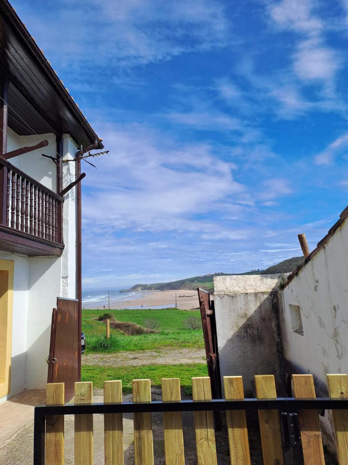 La Corralada De Meron San Vicente De La Barquera Luaran gambar